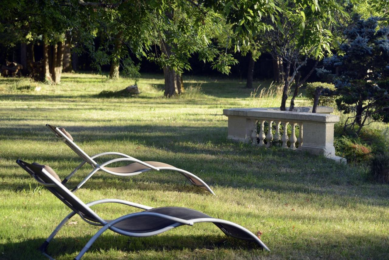 Chateau Rosemont: Family Estate with Pool & Tennis in Médoc Labarde Exterior photo